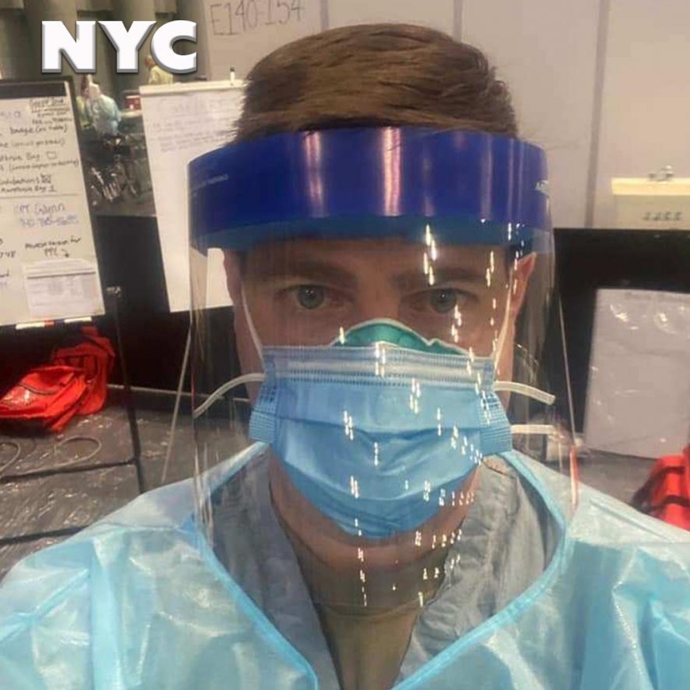 Face Mask
Pink Carnations *Protective - Picture 9 of 16